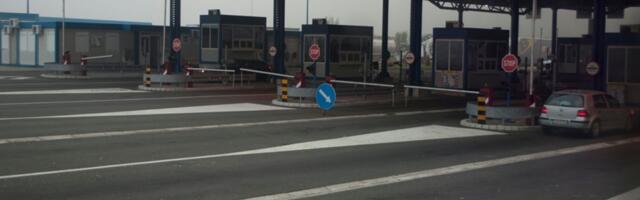 AMSS: Raspust je i biće gužvi, automobili na granici u Preševu čekaju oko sat