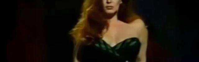Pevačica bila FATALNA PO MUŠKI ROD, a onda se godinama borila kao SAMOHRANA MAJKA: Radila kod VULKANIZERA, ispravljala KONZERVE kako bi prehranila ćerke