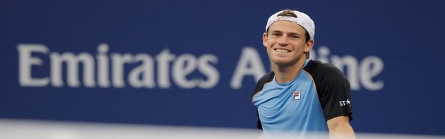 Bruka Švarcmana u maratonu sa kvalifikantom, Medvedev se i dalje šeta Njujorkom