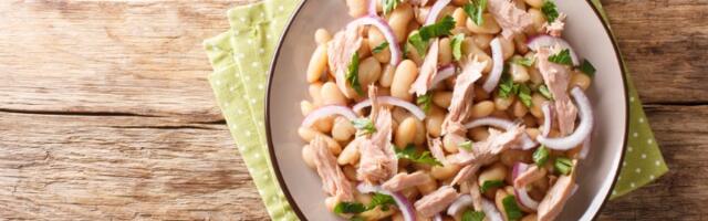 Jednostavna, a savršena: Salata od tunjevine i pasulja