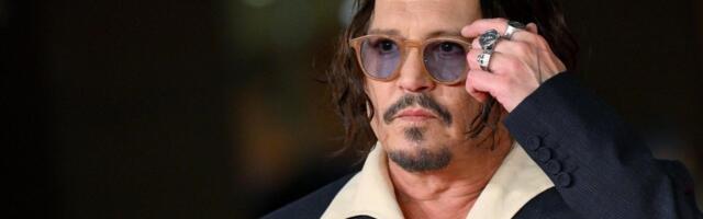 "Tukla me pepeljarom, ali joj hvala": Džoni Dep otkrio najmračniju tajnu iz prošlosti