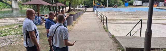 Stručnjaci iz Srbijavoda u Bajinoj Bašti zbog uređenja korita Rače