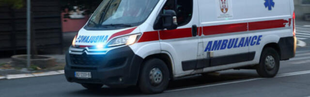 Две особе повређене у ланчаном судару на Бранковом мосту