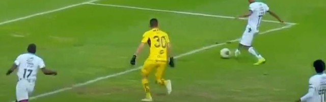 Ludilo u Ekvadoru: Domaćin u 92. minutu poveo, na kraju izgubio – LDU iz kontre kao u školskom dvorištu, četvorica protiv golmana (VIDEO)