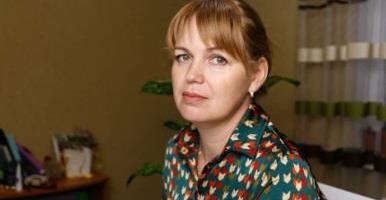 Svekrva mi je pred gostima rekla da sam sponzoruša: Pošto je moj verenik ćutao, napravila sam skandal koji će pamtiti