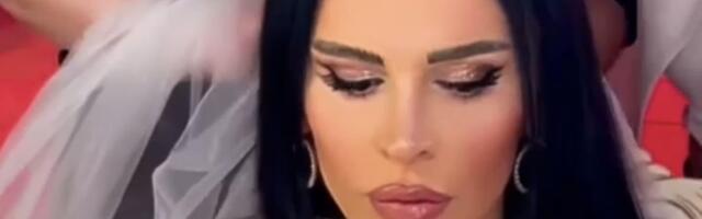 "Bila su moja deca": Elektra promenila pol, pa na venčanje dovela sina i ćerku: Upoznali mišićavog "tatu"