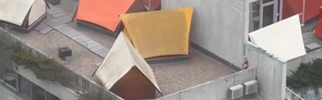 Bizaran prizor na zgradi u Ljubljani, ljudi su zgroženi: "Ovo naplaćuju preko 70 evra"