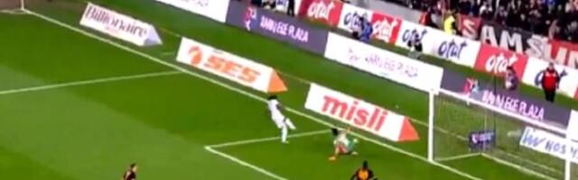 Bivši napadač Zvezde dvostruki strelac, Šerif predvodio "razbijanje" Galatasaraja