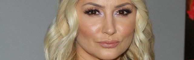 Goca Tržan o vantelesnoj oplodnji: 'Muževima koji prolaze sa svojim ženama kroz strahove, neuspehe, iščekivanja, razočarenja, suze...' (FOTO)