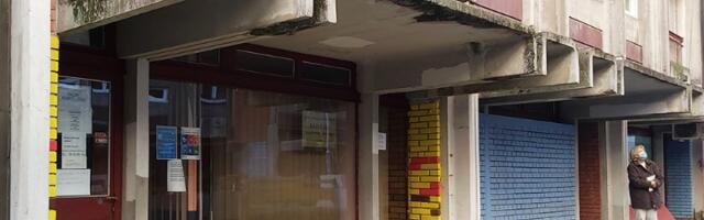 "Voždovčani 10 godina slušaju lažna obećanja o renoviranju Doma zdravlja na Banjici"