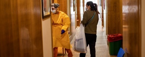 Španska vlada razmatra uvođenje policijskog časa u borbi protiv korona virusa