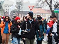 Studenti i maturanti u Gornjem Milanovcu najavili šetnju podrške prosvetarima