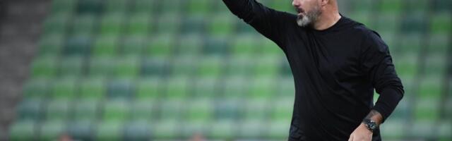 OZBILJAN OKRŠAJ: Dejan Stanković se zaleteo na protivničkog igrača – Potpuni haos na derbiju! (VIDEO)
