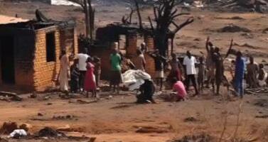 NAORUŽANE BANDE HARAJU ZEMLJOM I KIDNAPUJU DECU! Pušteno 100 učenika otetih u Nigeriji, više od 100 njih je još uvek u zatočeništvu!