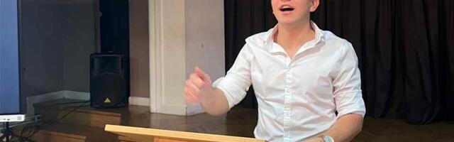 Gimnazijalac Mihajlo Manigodić osvojio nagradu publike na takmičenju u besedništvu