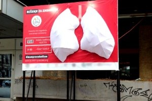 Украден билборд који мери загађење у Београду - има ли "акутних" решења за хроничне проблеме