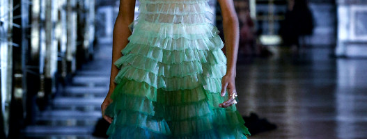 5 omiljenih bajkovitih kreacija sa Dior revije za jesen/zimu 2021/22.