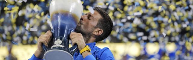 NOVAK POKORIO SINSINATI! Đoković u epskom finalu srušio Alkaraza!