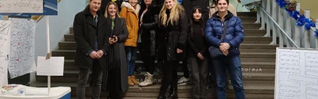Prokupčani tokom protesta spremili pomoć za studente (FOTO)