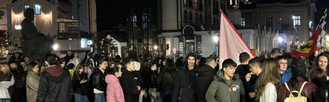 Skup na Đačkom trgu na poziv maturanata Prve kragujevačke gimnazije (BLOG)