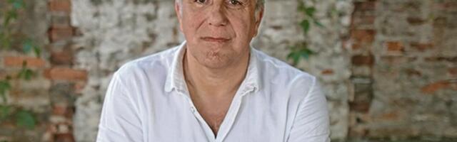 Evo kako izgleda kada se Željko Obradović opusti: Našao se na meti našeg paparaca u Guči pre 11 godina!