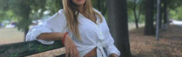 "Nude mi 10.000 evra da uradim ovo!" Naša pevačica otvorila sajt za odrasle i otkrila kakve sve ponude dobija