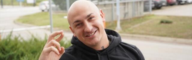 SKANDAL NA ESTRADI! Nakon GIBANICE i PEČENJA, Desingerica napravio ŠOK-POTEZ, pogledajte kako ŠIŠA fana na nastupu! (VIDEO)