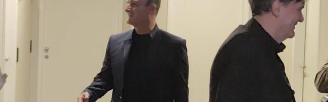 ISTINA O RAZVODU NAŠEG PEVAČA: Nakon što je dobio OVAJ POZIV sve se promenilo, BRAK im je pukao zbog nakon 7 godina!