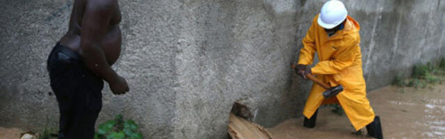 Невреме однело 16 људских живота у Доминикани и на Хаитију