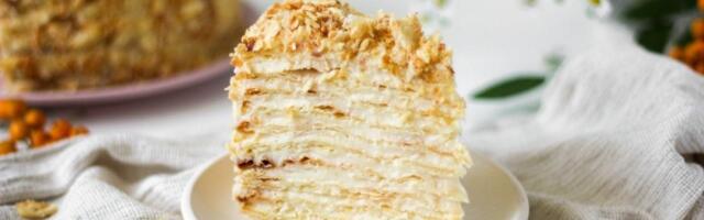 Ruska torta "mlečna devojka": Nežna poslastica sa ukusom sladoleda koja se topi u ustima