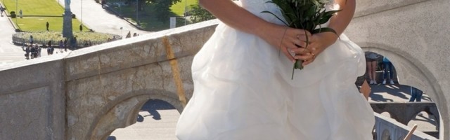 Eva je planirala savršeno venčanje, a onda je saznala istinu koja ju je dotukla