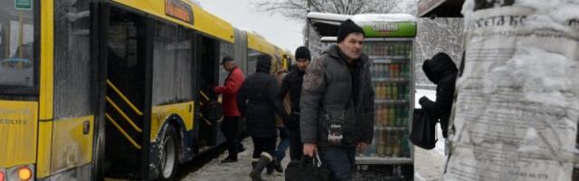 SNEG POREMETIO FUNKCIONISANJE GRADSKOG PREVOZA U BEOGRADU! Pojedine linije skraćene ili preusmerene!