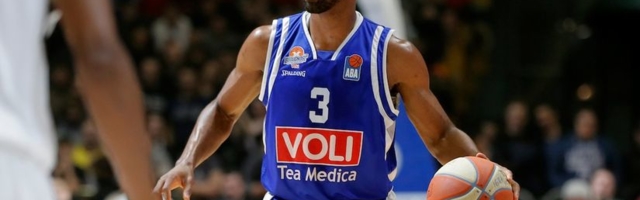 Bivši plej Budućnosti prešao kod Tonija Parkera