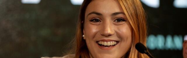 VERILA SE zvezda serije "TVRĐAVA": Naša glumica rekla "da" biznismenu iz Madrida- sija prsten na njenoj ruci (FOTO)