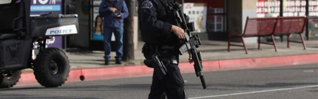 Две особе убијене а једна рањена у пуцњави у студентском дому у САД