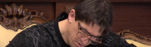 PUKLO PRIJATELJSTVO! Kristijan Golubović NAPAO OVOG zadrugara pa ga IZVREĐAO - ON je MENTOL! /VIDEO/