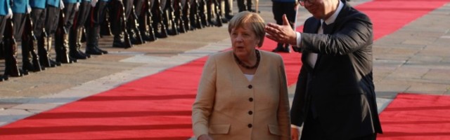 Vučić: Neću da mi se smeje pola Evrope