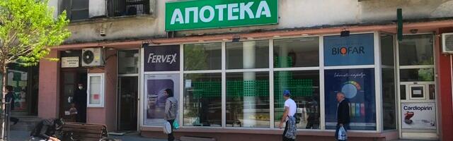 Izvršitelji u Apoteci naplaćuju milionski dug po tužbi bivše zaposlene