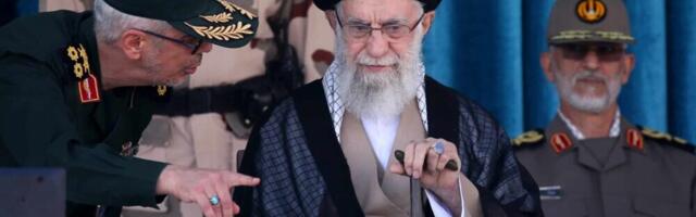„Izgrednici moraju biti stavljeni na svoje mesto“: Ajatolah Ali Hamnei o demonstracijama u Iranu
