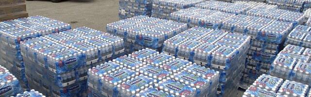 Biznis i finansije: Proizvođači flaširane vode u Srbiji žale se na visoke naknade