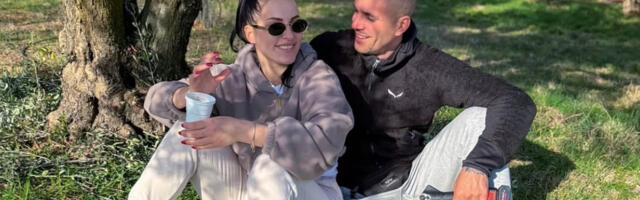 Naša pevačica u Hrvatskoj slavi Uskrs sa suprugom: Cela porodica na okupu "Jako mi nedostaje život u Srbiji"