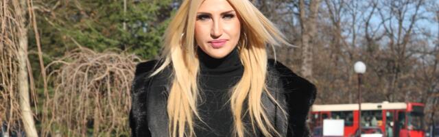 "Policija je krenula na masu, pojurili su i nas" Šok priznanje naše pevačice: "Otišla sam sa jednom cipelom"