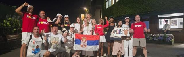 Vojislav je najveći fan Đokovića ikada! Radi kao konobar, nekad i po 20 sati zbog njega: Sad je na Vimbldonu