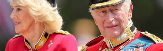 BRITANSKI KRALJ VIŠE NIJE BRANILAC VERE! Čarls Treći ne nosi vekovnu titulu monarha koja seže do Henrija Osmog, na sebe navukao ljutnju mnogih hrišćana