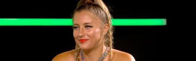 RUMUNKA GOLIŠAVIM FOTKAMA NAPRAVILA POMETNJU NA DRUŠTVENIM MREŽAMA! Muškarci odlepili, ne znaju gde pre da gledaju!  (FOTO)