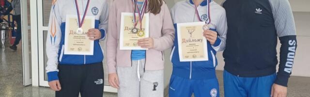 KK Junior briljirao na Prvenstvu Centralne Srbije - četiri medalje i plasman na državno takmičenje
