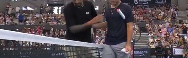 Nestao za 66 minuta: Srbin održao tenisku lekciju Niku Kirjosu