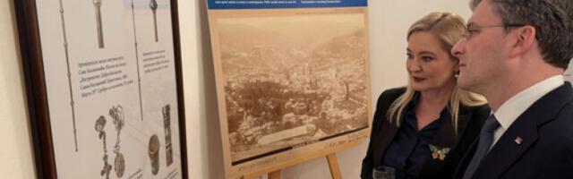 Селаковић у Бањалуци отворио изложбу „Култура Срба у Сарајеву 1468–1941.”