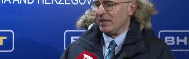 „Ovo je političko pitanje“: Poznati TV voditelj Saša Delić za Danas govori o teškoj situaciju u Javnom servisu BiH