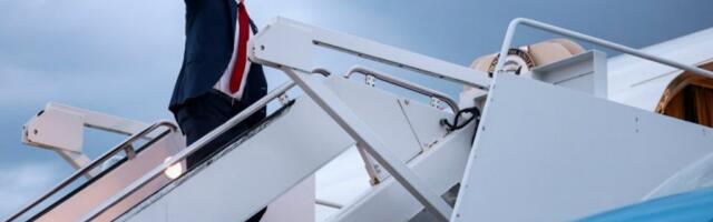 DŽEJ DI VENS STIŽE U MAĐARSKU: Velika podrška Orbanu pred parlamentarne izbore!